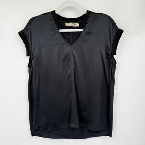 Women's Go Silk MSRP $298 Sleeveless V-Neck Black Woven Top Blouse Small